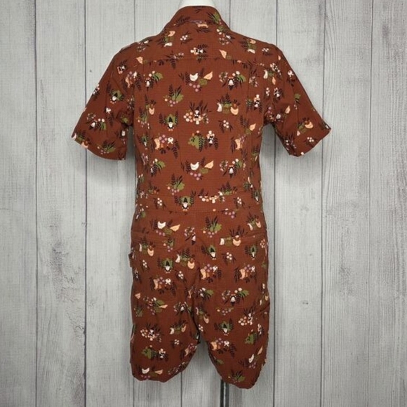 Brown Floral Short Sleeve Romper - Picture 3 of 7